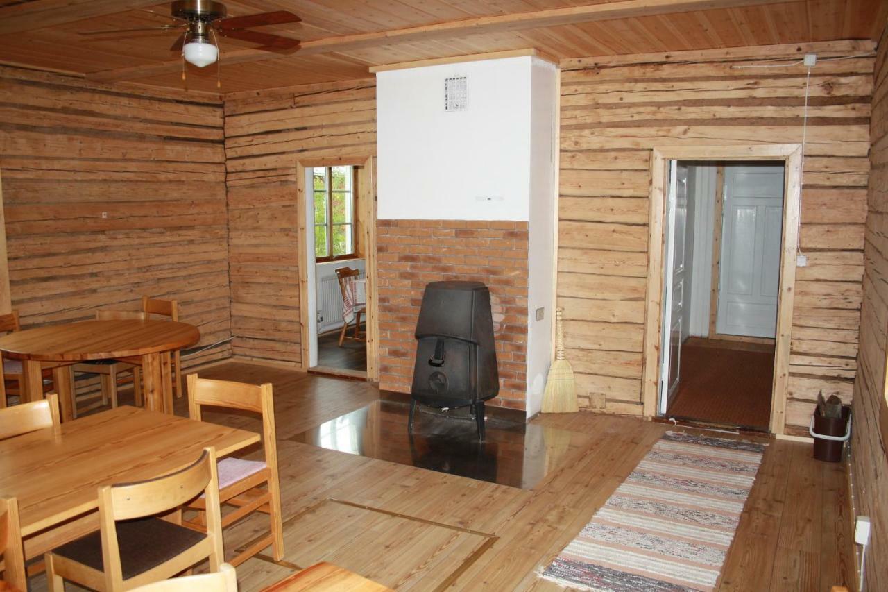 Authentic Scandinavian Log House Каликс Экстерьер фото